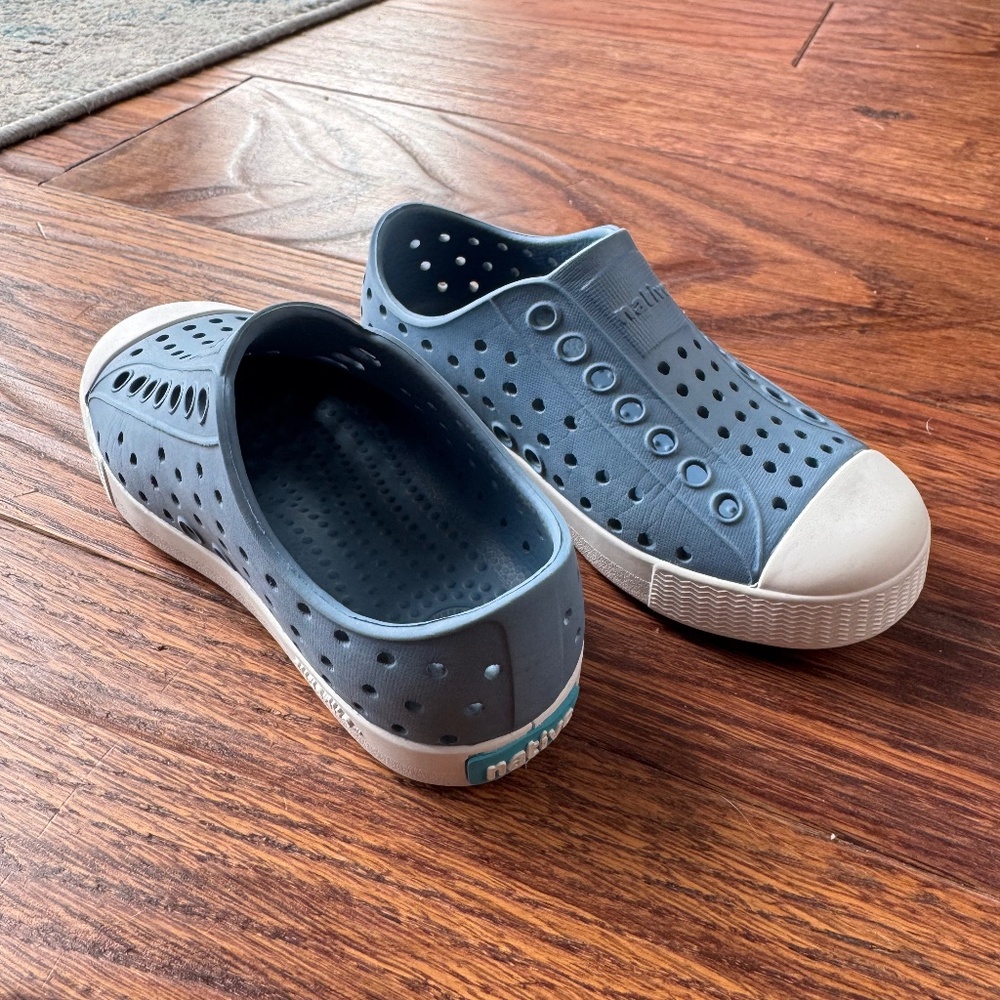 Native Shoes C8